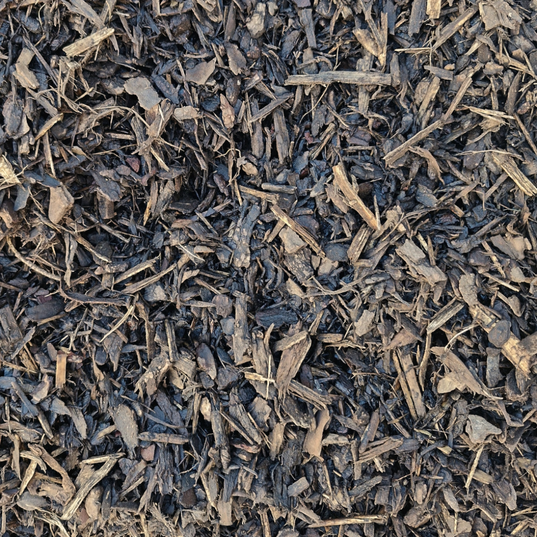Premium mulch blend bark for garden beds and moisture retention — Leading Landscapes Canterbury